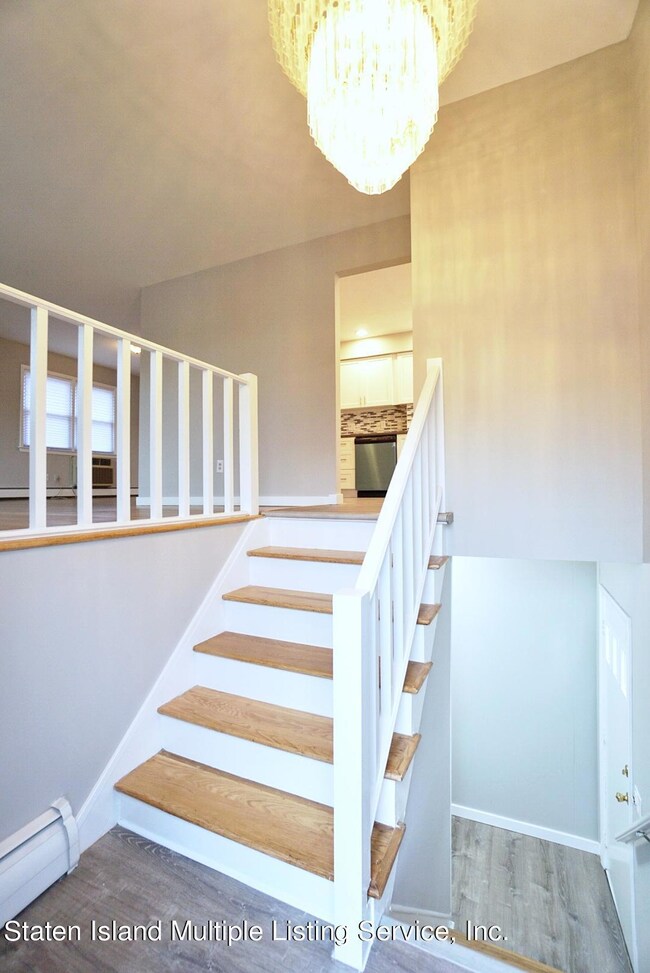 227 Abingdon Ave, Staten Island, NY 10308 - photo 3