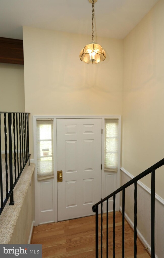 6223 Roblynn Rd, Laurel, MD 20707 - photo 4