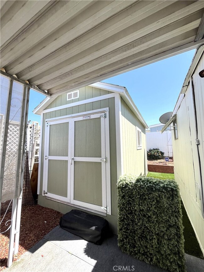 3700 Buchanan St unit 193, Riverside, CA 92503 - photo 2