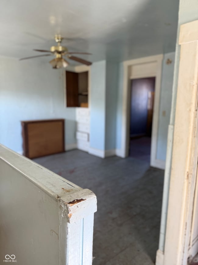 305 S Proud St, Muncie, IN 47305 - photo 5