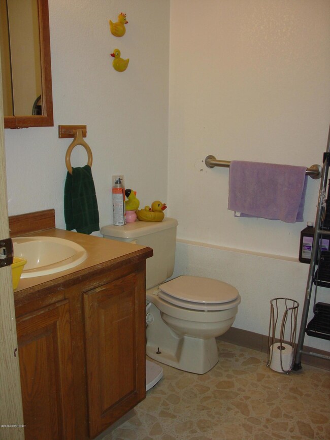Bathroom (4)