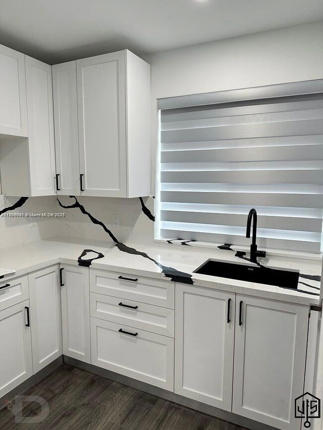 2100 SW 100th Ave unit 1, Miami, FL 33165 - photo 6