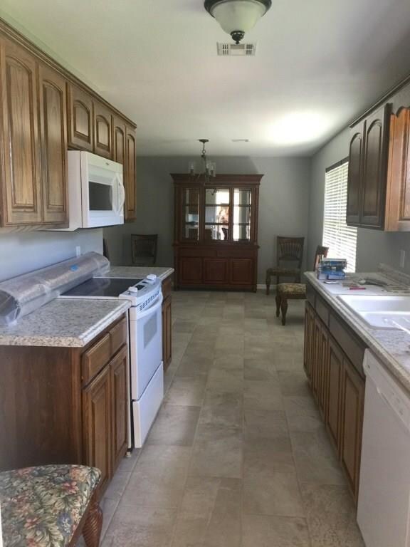 20421 Bruce Rutherford Dr, Siloam Springs, AR 72761 - photo 6