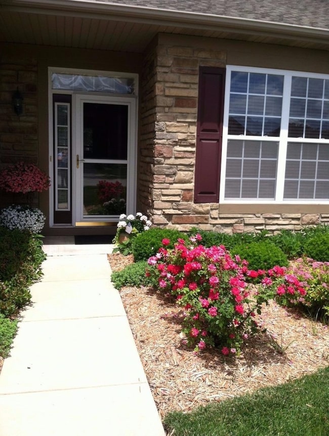 1340 Charlevoix Way, Schererville, IN 46375 - photo 4