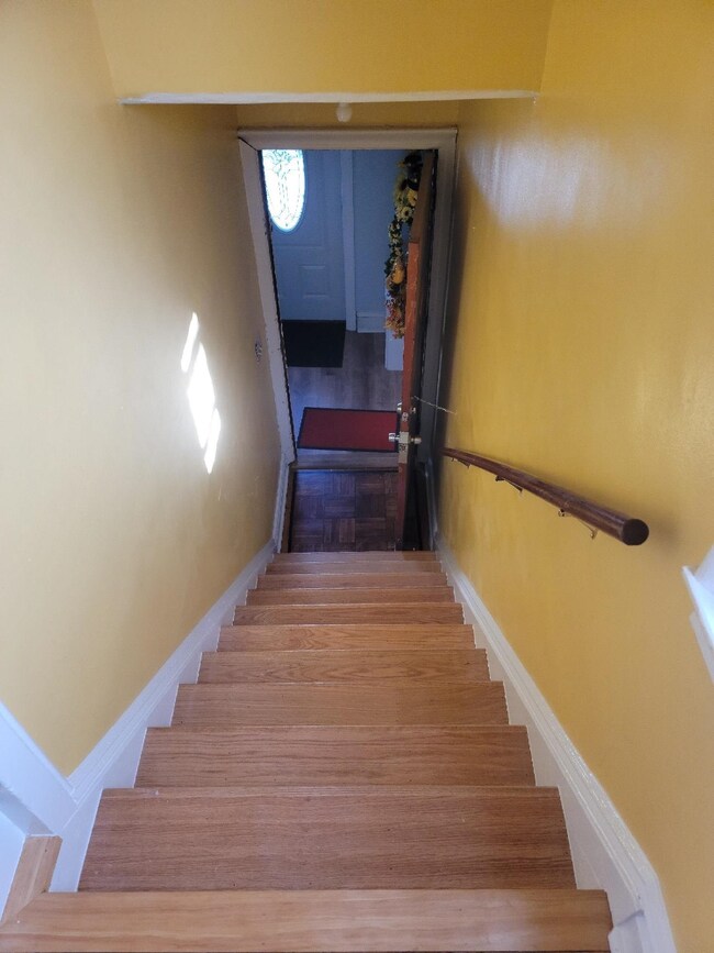 353 Van Nostrand Ave unit 2, Jersey City, NJ 07305 - photo 2