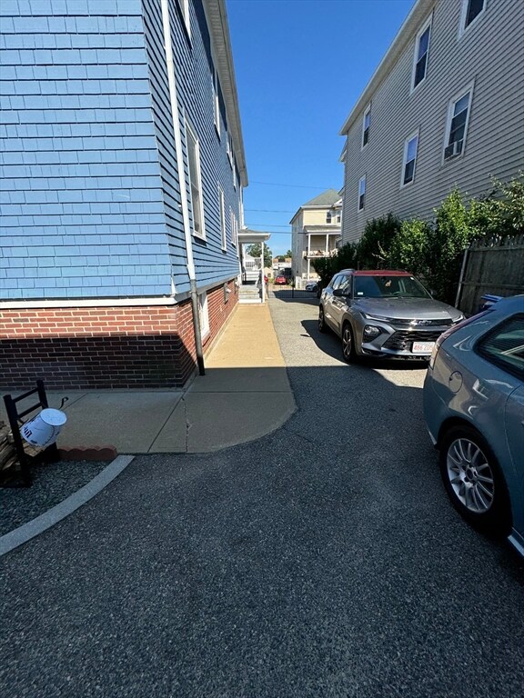 125 Barlow St, Fall River, MA 02723 - photo 6