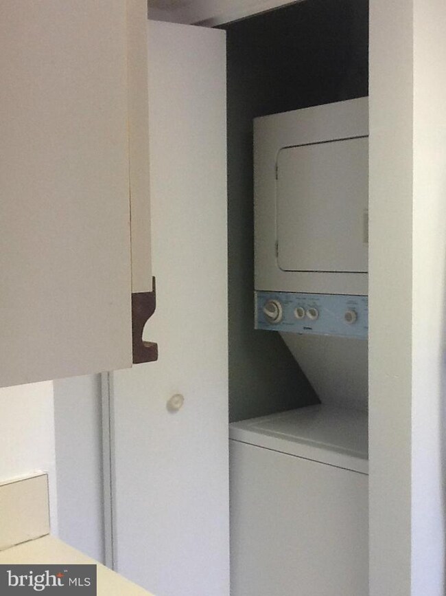 10422 Westridge Dr unit 304, Bowie, MD 20721 - photo 7