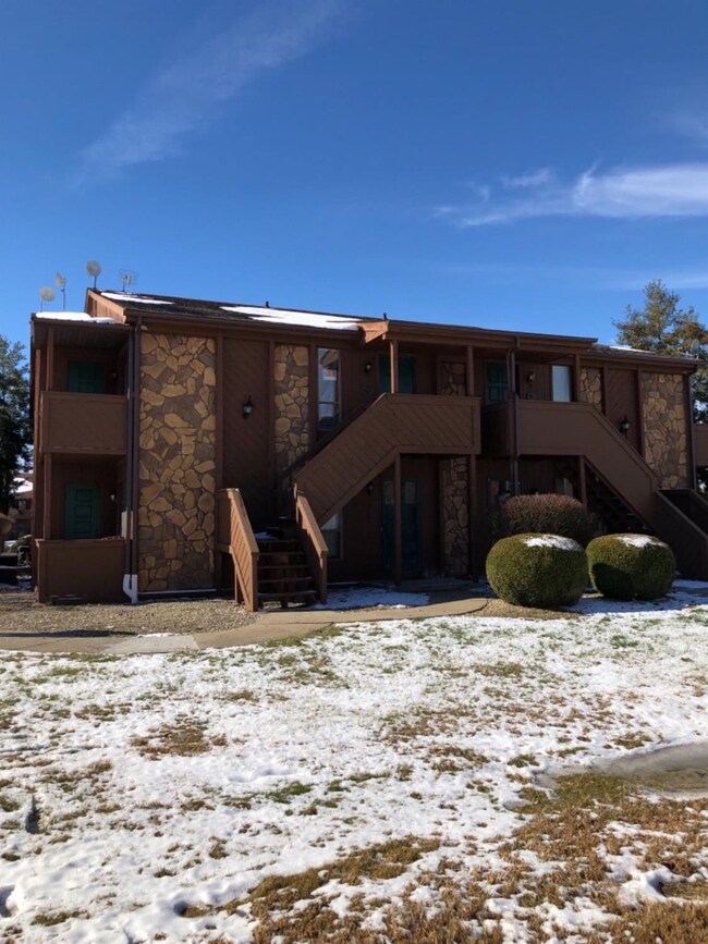 130 Tyler Ave unit 4, Harrodsburg, KY 40330 - photo 2