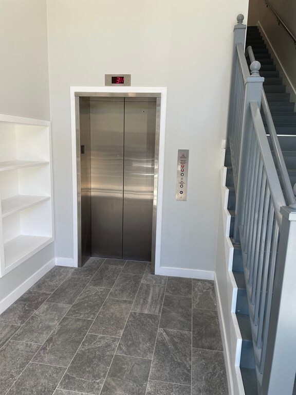 64 Market St unit 401, Lynn, MA 01901 - photo 4