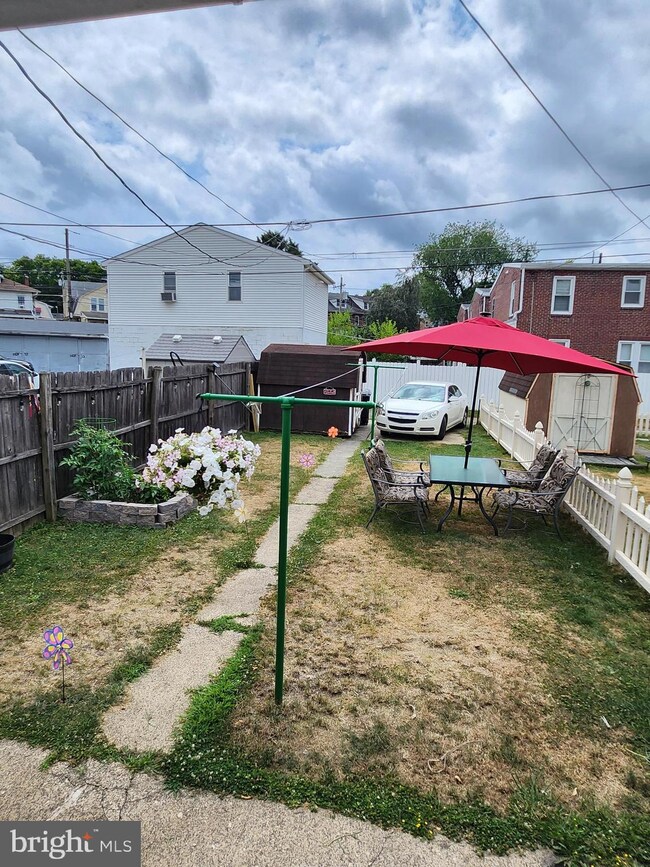 806 Delta Ave, Reading, PA 19605 - photo 6