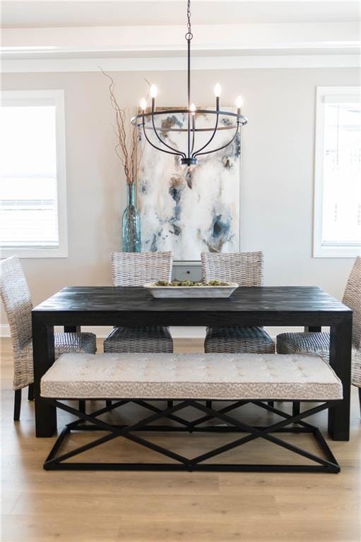 Inviting Dining Space – Perfect for Gatherings and