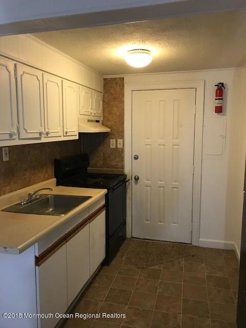 784 Fischer Blvd, Toms River, NJ 08753 - photo 4