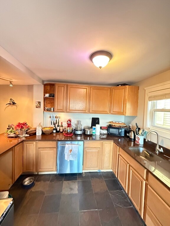 23 Boston St unit 1, Somerville, MA 02143 - photo 5