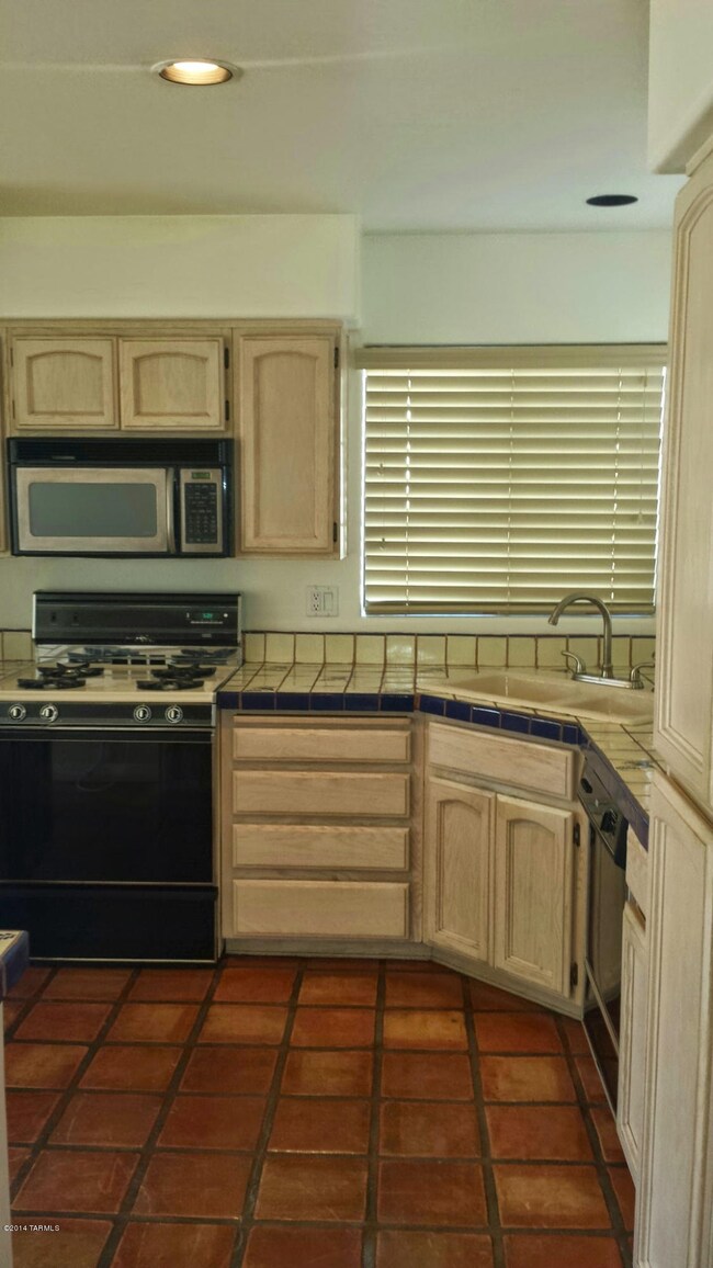 Kitchen 1