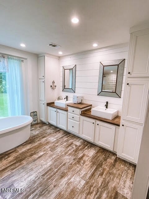 Master Bath