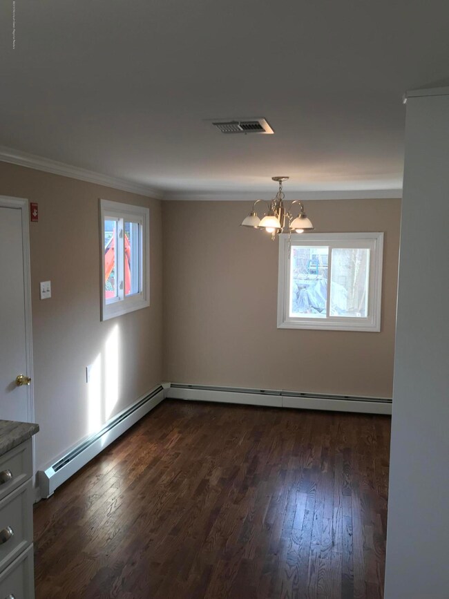 101 8th St, Keansburg, NJ 07734 - photo 7