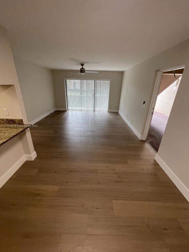 201 Foxtail Dr unit B1, Greenacres, FL 33415 - photo 7