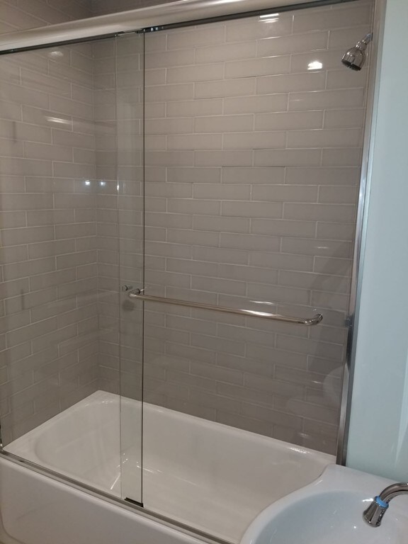 140 Harrishof St unit 1, Dorchester, MA 02121 - photo 3