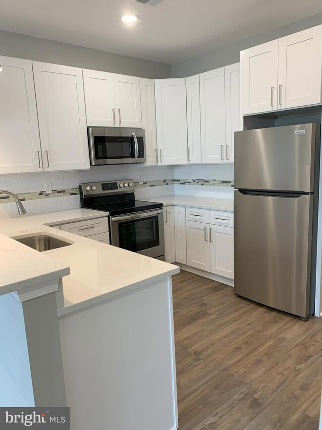 168 Haddon Ave unit C, West Berlin, NJ 08091 - photo 3