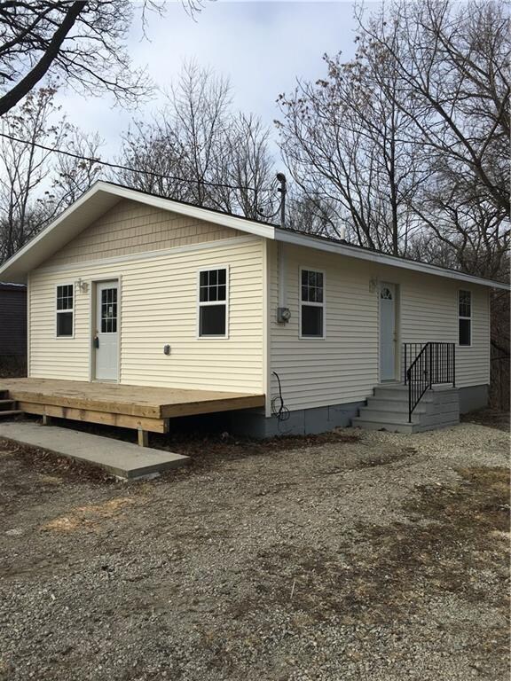 3640 Kinsey Ave, Des Moines, IA 50317 - photo 2