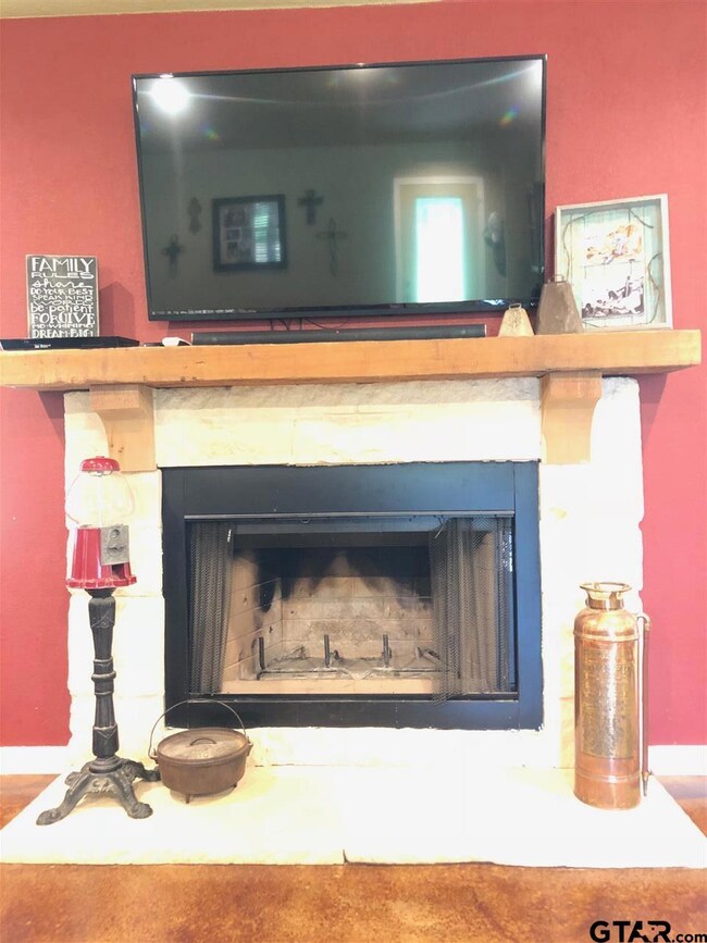 15247 County Road 285, Tyler, TX 75707 - photo 4