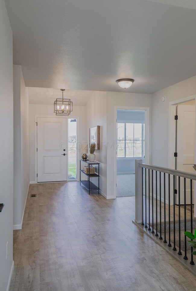 2568 74th Ave S, Fargo, ND 58104 - photo 3