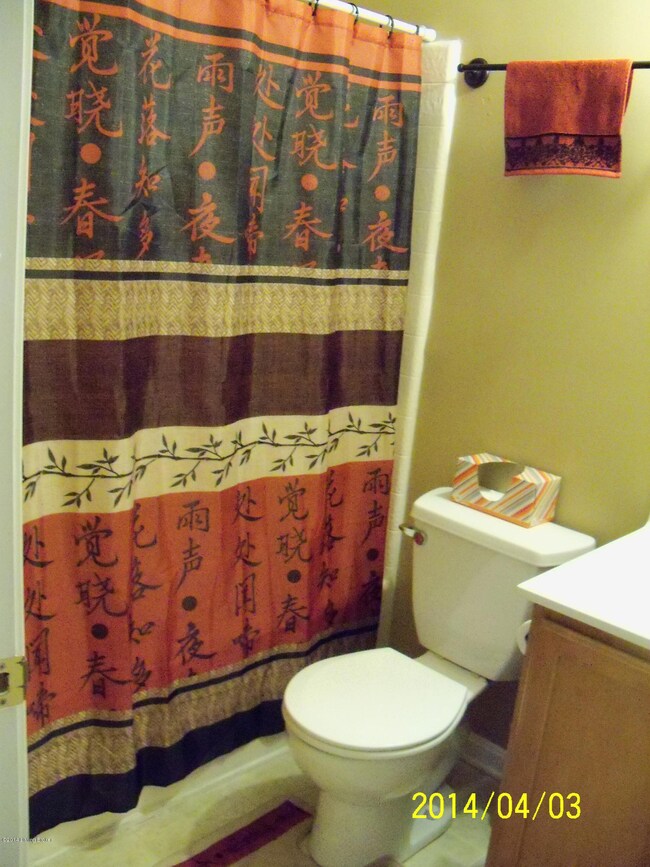 6701 Arbor Creek Dr unit 13, Louisville, KY 40228 - photo 4