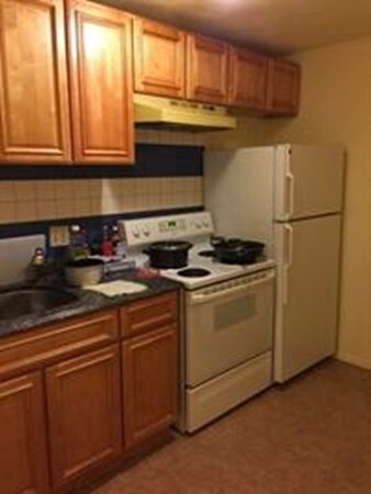 Sagamore Place Condominiums unit 1016, Quincy, MA 02171 - photo 6