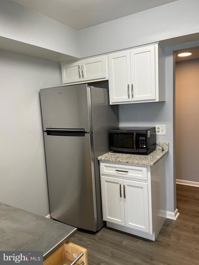 5923 Tamar Dr, Columbia, MD 21045 - photo 2