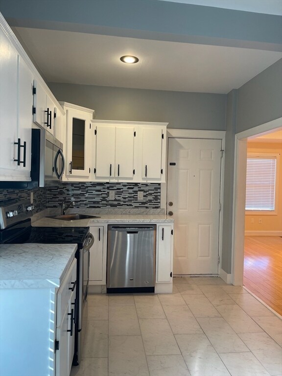 455 Dwelly St unit 1, Fall River, MA 02724 - photo 3