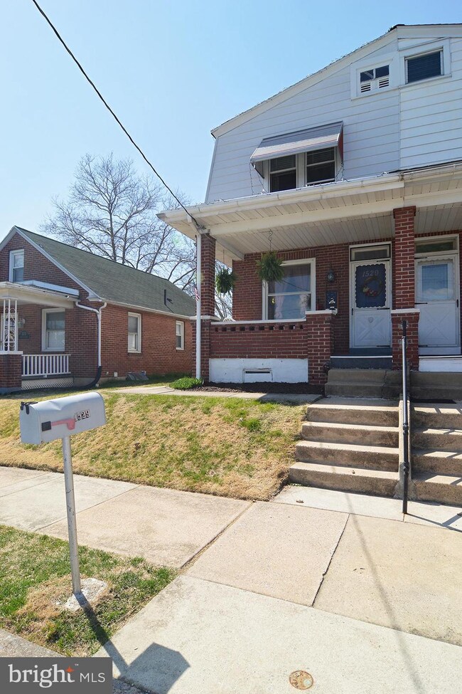 1529 Liberty Ave, Reading, PA 19607 - photo 3