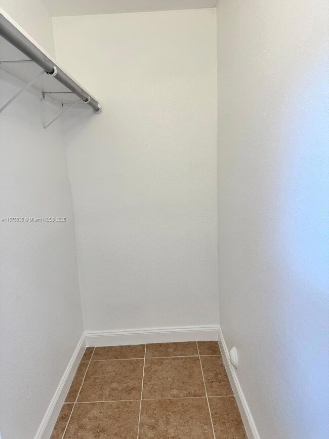 9000 SW 169th Path unit STUDIO, Miami, FL 33196 - photo 6