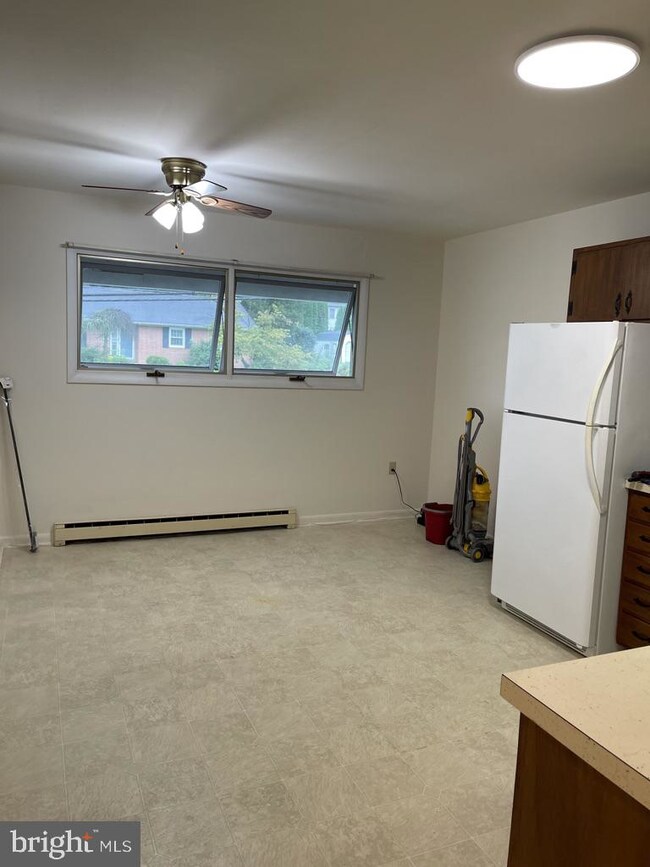 166 S Lime St unit 5, Quarryville, PA 17566 - photo 4