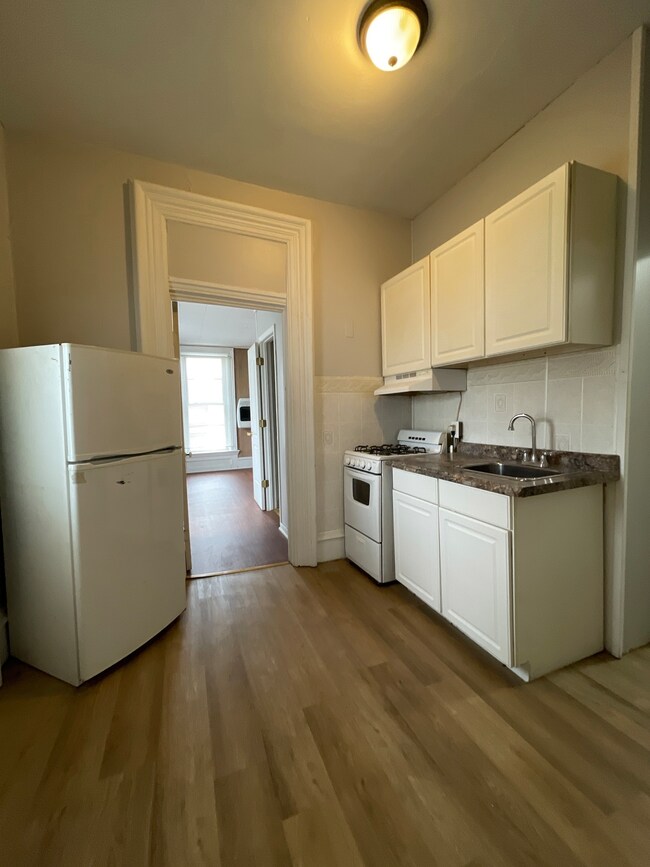 303 Unit 7 2nd St, Covington, IN 47932 - photo 3