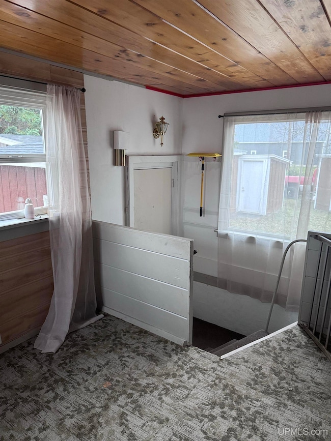 25829 Lake Linden Ave, Calumet, MI 49913 - photo 4