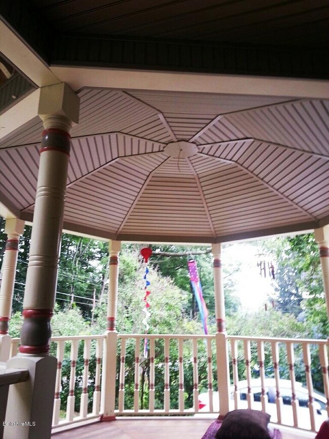 GAZEBO