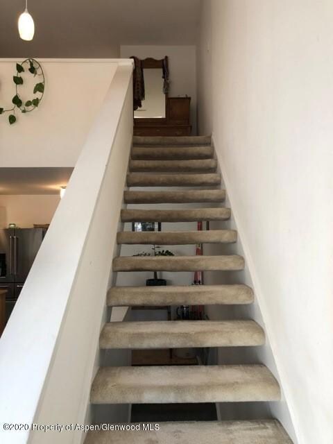 stairs to upstairs bedroom