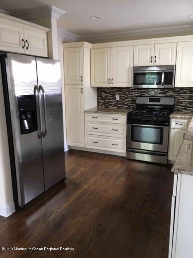 26 Leonard Ave, Leonardo, NJ 07737 - photo 6