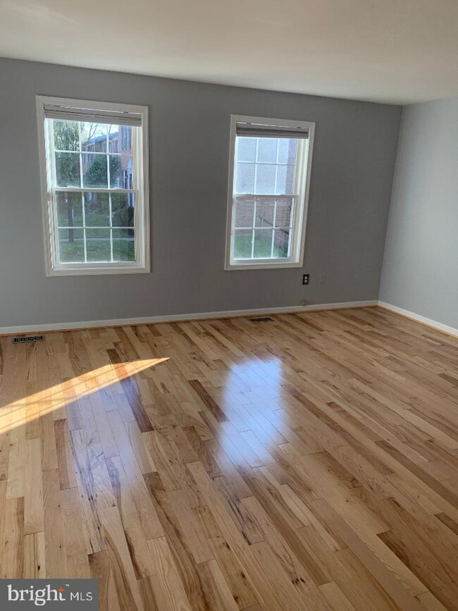 6244 Ducketts Ln, Elkridge, MD 21075 - photo 4