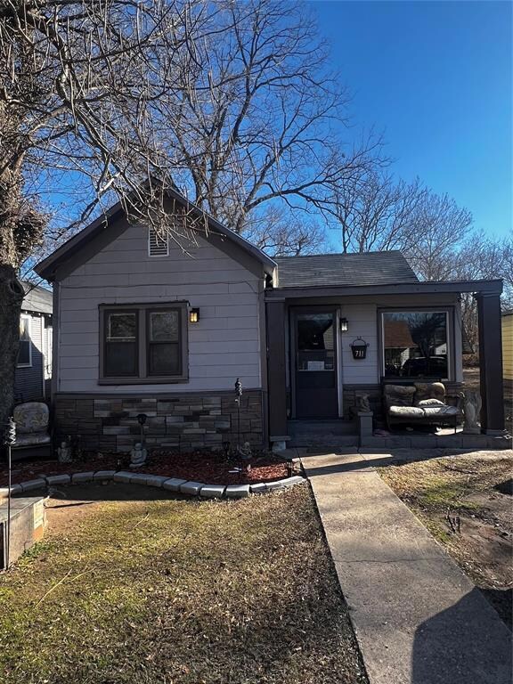711 N Porter Ave, Okmulgee, OK 74447 - photo 2
