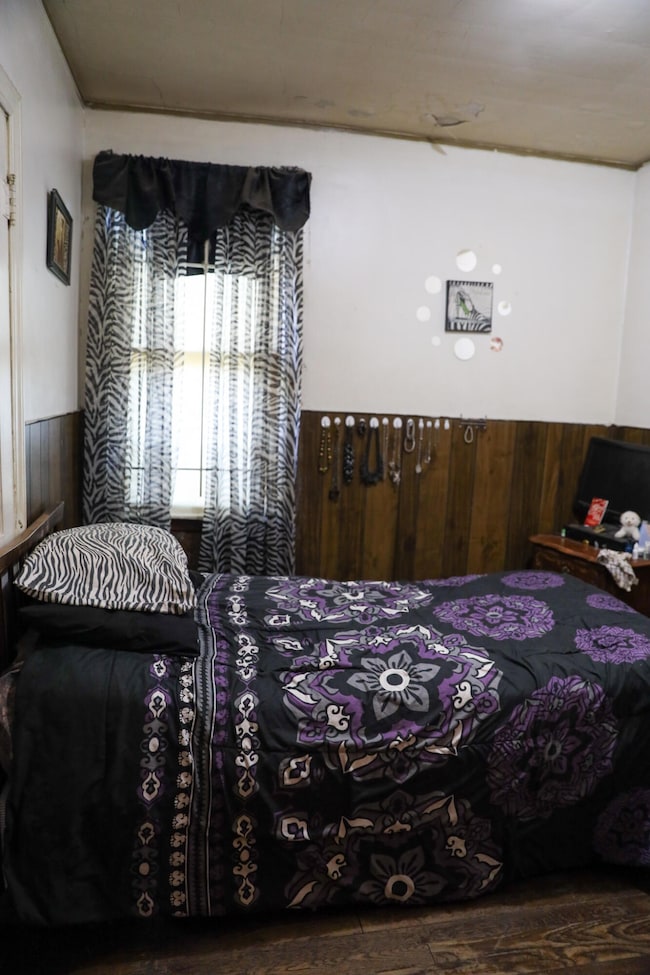 13582 Shields St, HamtraMcK, MI 48212 - photo 6