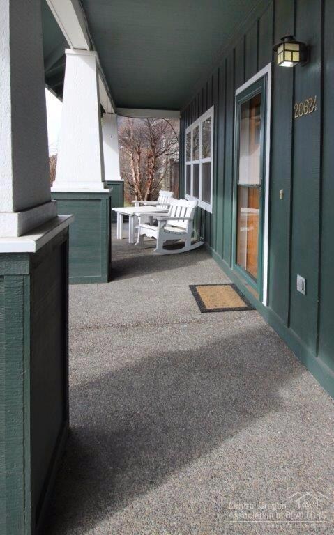 20624 Songbird Ln, Bend, OR 97702 - photo 2