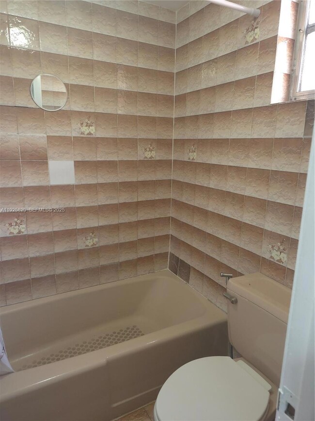 250 NW 63rd Ct unit 2B, Miami, FL 33126 - photo 5