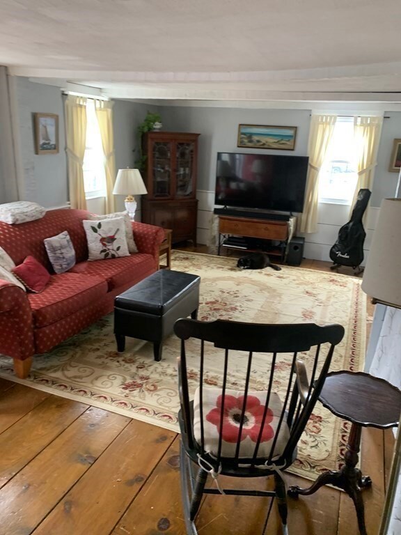 20 Auburn St, Newburyport, MA 01950 - photo 2