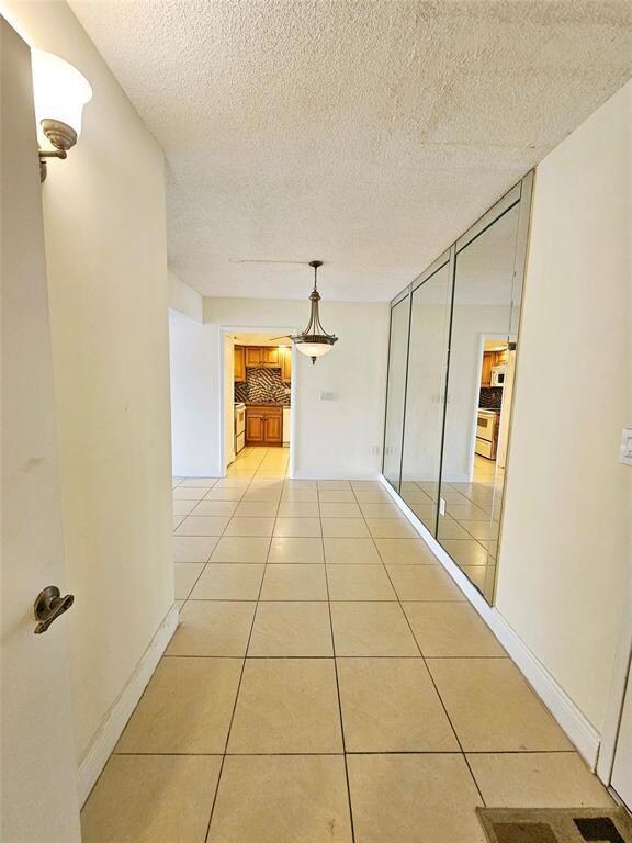 4172 Inverrary Dr unit 410, Lauderhill, FL 33319 - photo 3