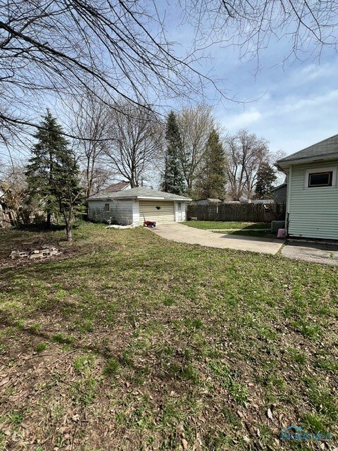 1936 Barrows St, Toledo, OH 43613 - photo 4