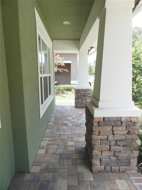 16107 Courtside View Dr, Lithia, FL 33547 - photo 3