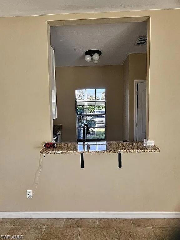 6123 Lake Front Dr unit 2, Fort Myers, FL 33908 - photo 6