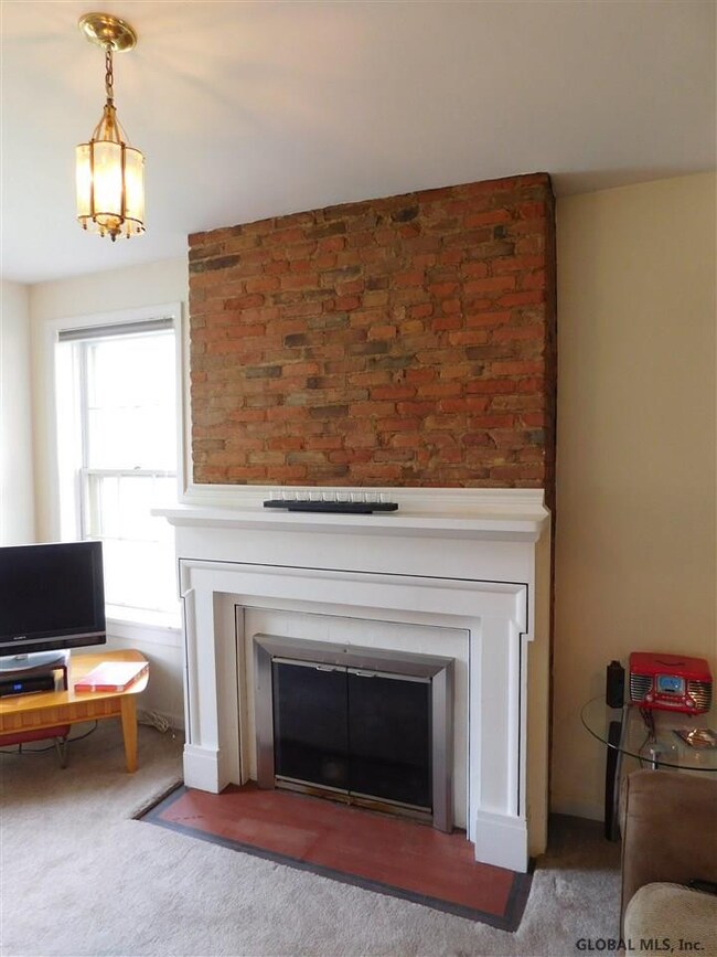 156 Caroline St unit 2E, Saratoga Springs, NY 12866 - photo 3