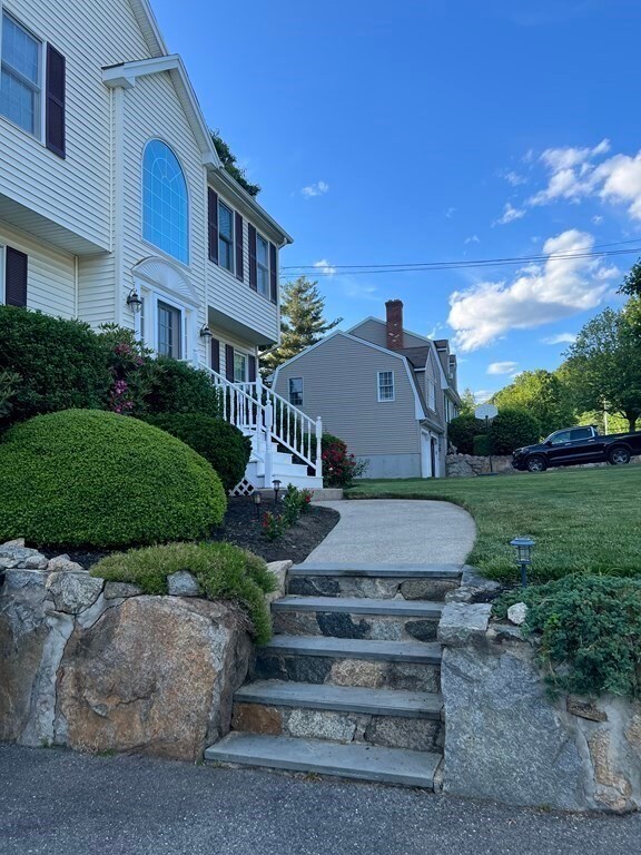 19 Christina Rd, Milford, MA 01757 - photo 3